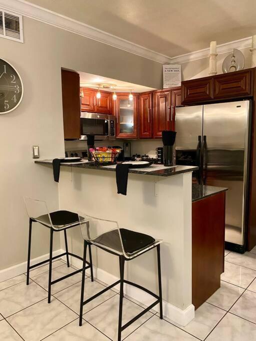 ג'קסונוויל Cozy Downtown Condominium מראה חיצוני תמונה